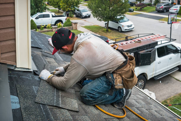 Professional Gutter Repair And Installation technician working in Highlands, CA
